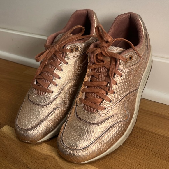 Size 8 - Nike Air Max 1 Cut Out Premium Bronze 2014 - Picture 3 of 9